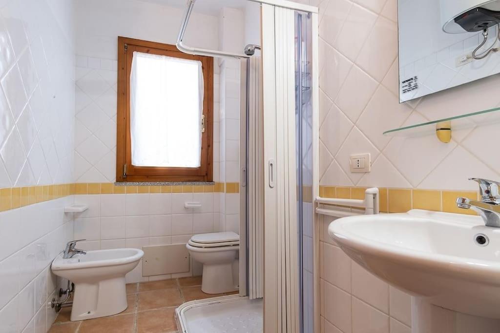 Luisa Sunny House Santa Maria Navarrese Exterior photo