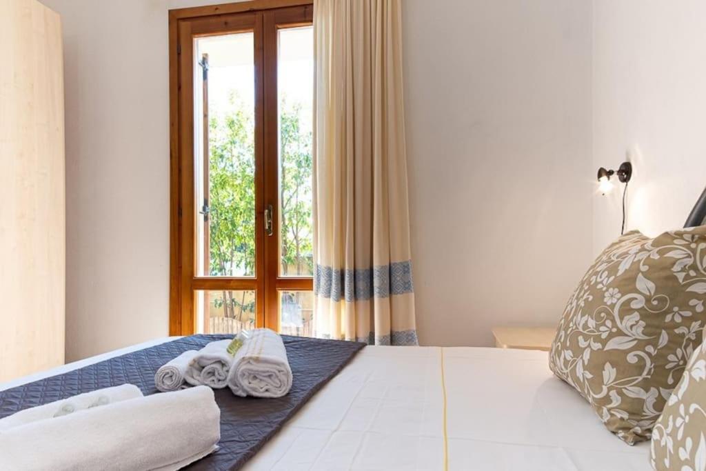 Luisa Sunny House Santa Maria Navarrese Exterior photo